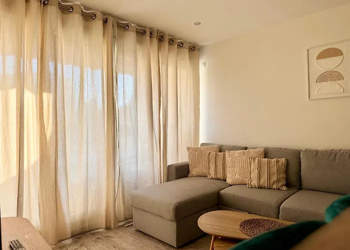 Le Plein Soleil- Piscine Et A 100m- Motte- Laconciergeriebynina Apartamento *