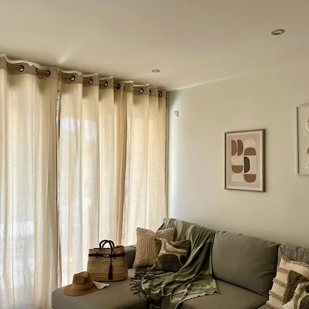 Soleil De Jade - Avec Piscine, A 200 M - Motte Апартаменты *
