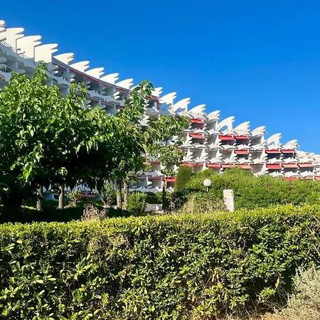 Soleil De Jade - Avec Piscine, A 200 M - Motte