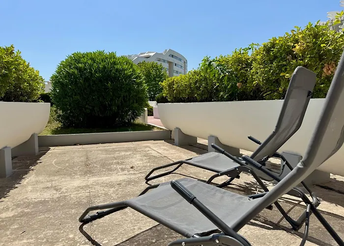 Le Plein Soleil- Piscine Et A 100m- Motte- Laconciergeriebynina Lejlighed